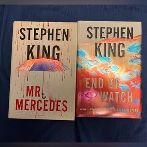 2 Stephen King books, Hardcover, Mr Mercedes, End of Watch, horror bundle